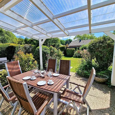 Ostseewiesen 1 דירה *